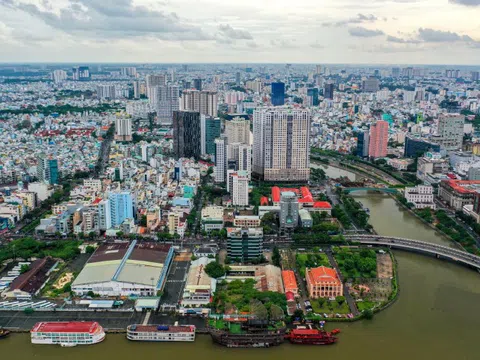 Nguồn cung nhà đất tung ra thị trường bất động sản thấp nhất 5 năm